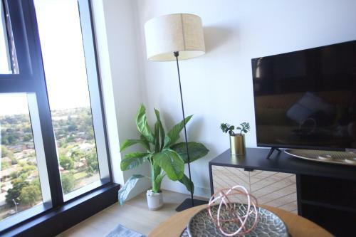 Box Hill Central Sky One Apartment