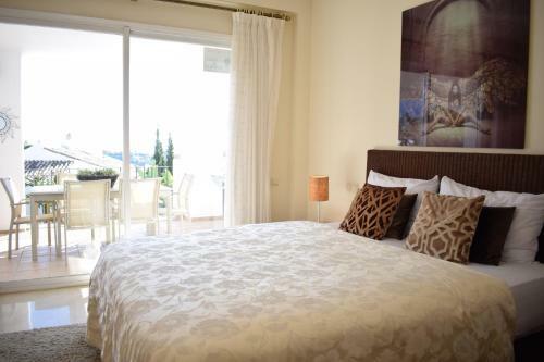Altos La Quinta Apartment