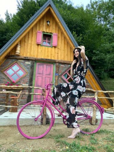 Etno Village Dolina Sre?e