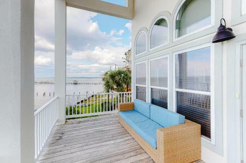 Serenity On The Bay