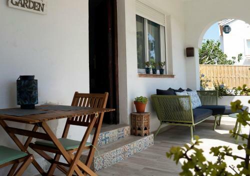 Casa Blue Vista, Beachside Villa