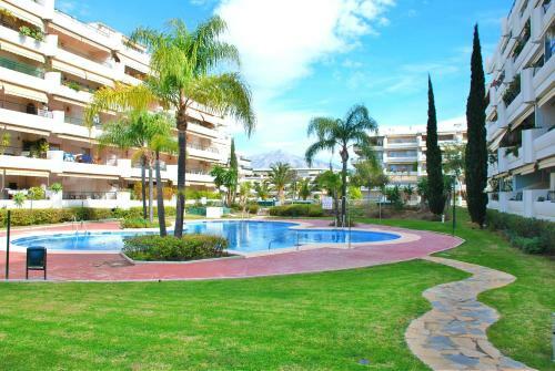 Marbella Golf View Apartment