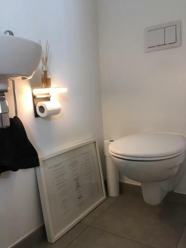 Oever51 Stunning 2-bed House In Aalst
