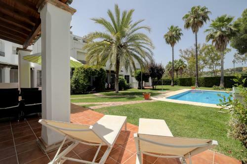 3 Bed Modern House Marbella - Direct Pool Access
