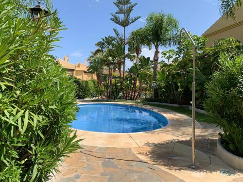 Tgsh Suites Banus