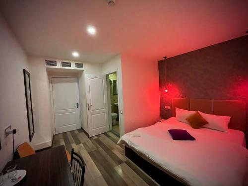 Shalimar Boutique Hotel