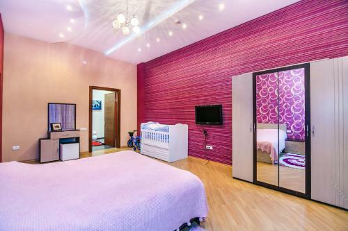 Apartment On Pakdad