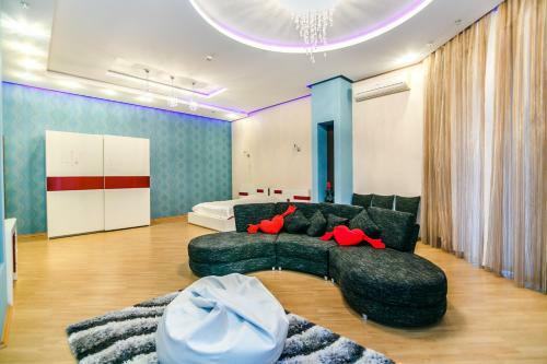 Apartment On Pakdad