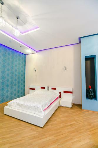Apartment On Pakdad