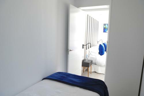 Hostal Seven Golden Mile
