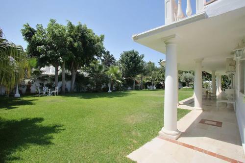 Exclusive Villa Las Palmeras Puerto Banus, Marbella, Spain