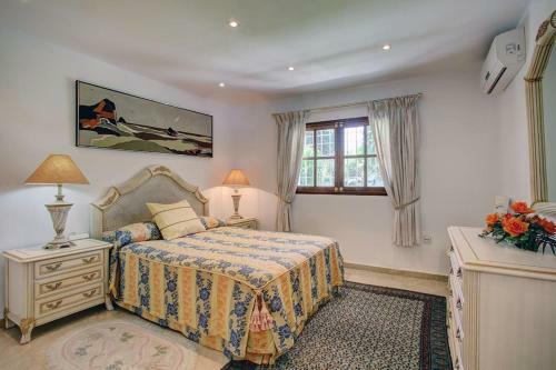 Exclusive Villa Las Palmeras Puerto Banus, Marbella, Spain