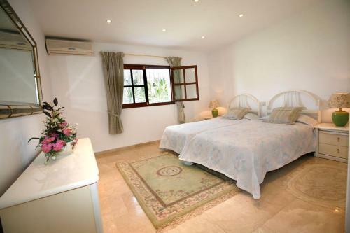 Exclusive Villa Las Palmeras Puerto Banus, Marbella, Spain