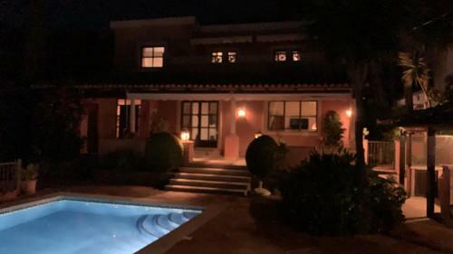 Exclusive Andalusian Villa El Pino In Cabopino