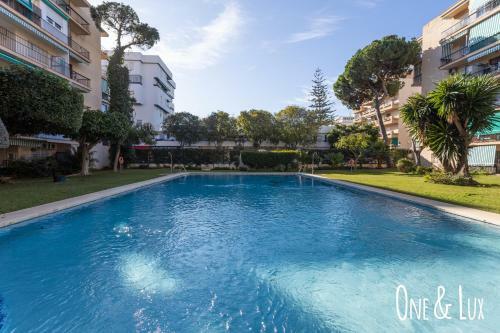 Apartamento One And Lux - Marbella With Pool