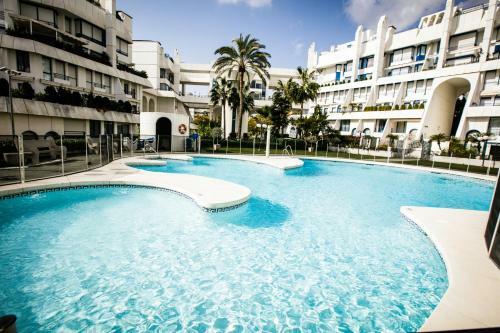 Duplex Apartment On The Beach 71