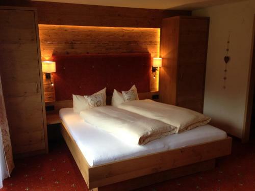 Hostal Sonnleiten - Guggerhof - Villa Sonnenwies