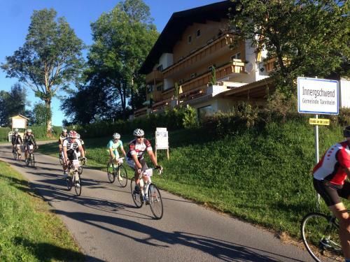 Hostal Sonnleiten - Guggerhof - Villa Sonnenwies