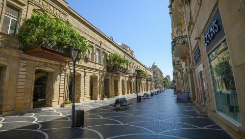 White Boutique Baku Hotel