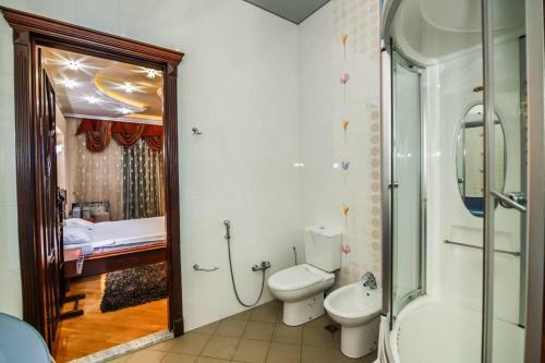 Apartment On Center Targovi