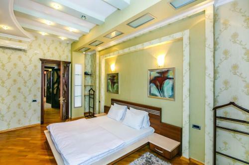 Apartment On Center Targovi