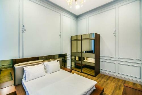 Formula 1 Street Apartment