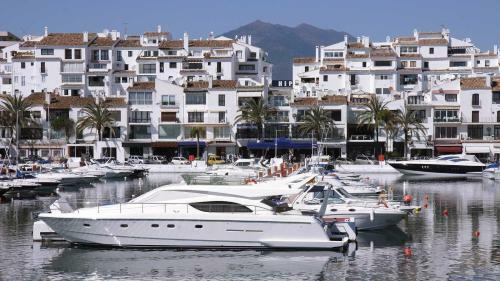 Apartamento Front Port Line Sleeps 6
