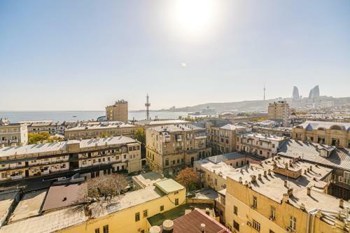 Sea View Apartment On Near Shah Palace