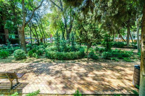 Real Apartment On Malakan Garden
