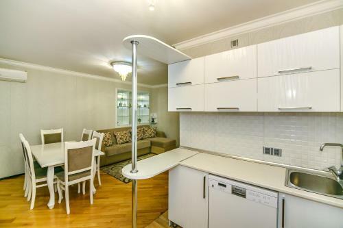 Apartment In The Malokan