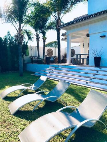Luxury Beach Villa , Private Pool Do�a Bella