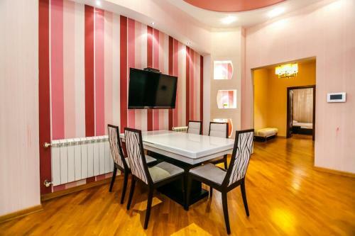 Luxary Apartment Isr Plaza