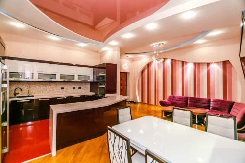 Luxary Apartment Isr Plaza