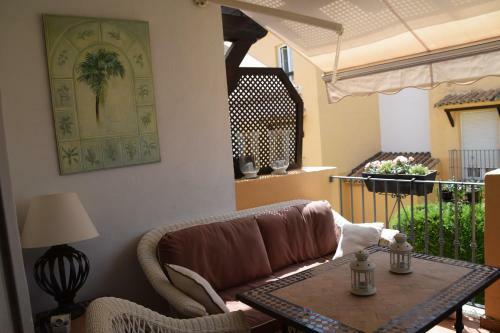 Beachfront Apartment Bahia De Marbella