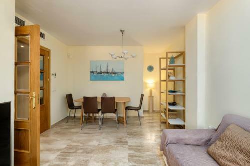 Playa Alicate, 2 Bedroom Beach Apartment