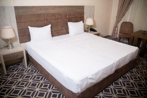 Piano Hotel Baku