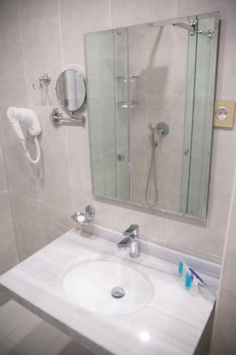 Piano Hotel Baku