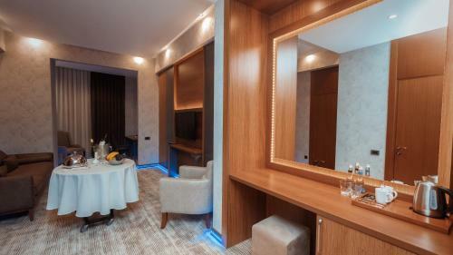 Midtown Hotel Baku