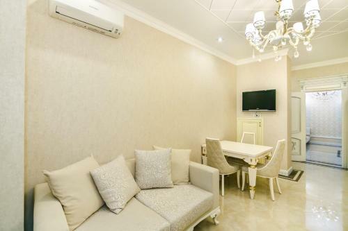 Nizami Street Vip Apartment