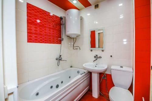 Shaurma Number One Studio Apartment