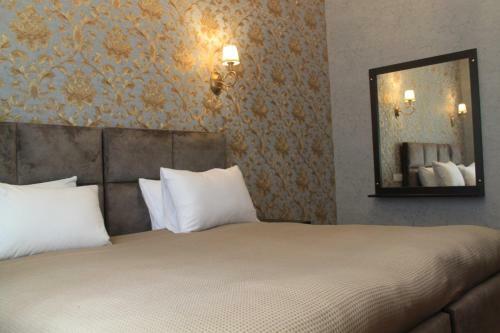 1883 Boutique Hotel