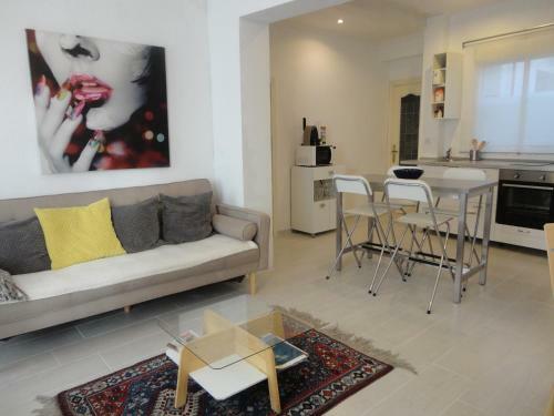 Cuatro Camino Apartment