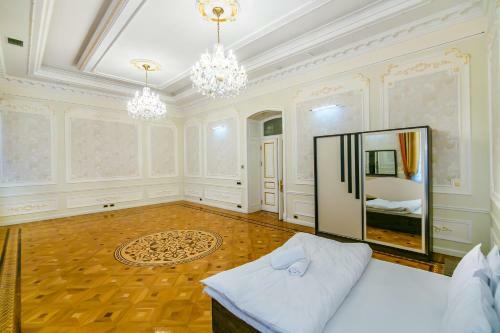 Hostal Apartment On V?p Mado