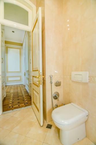 Hostal Apartment On V?p Mado