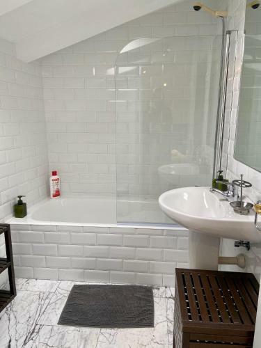 Apartamentos Morat�n Las Letras