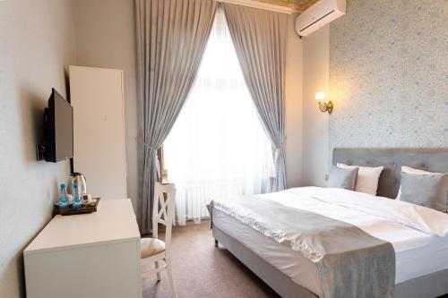 Nizami Hotel