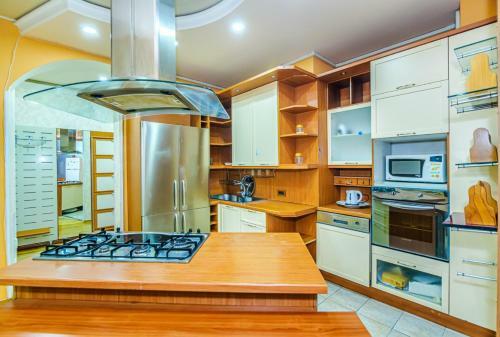Luxary Apartment Mcdonald?s