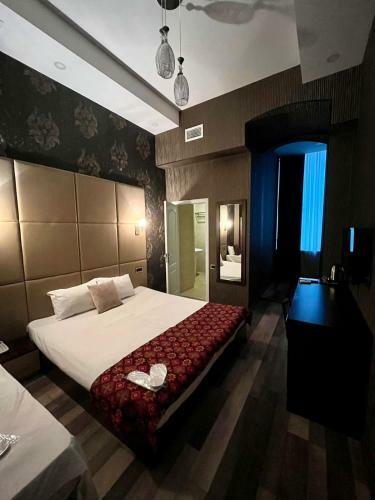 Shalimar Markaz Hotel
