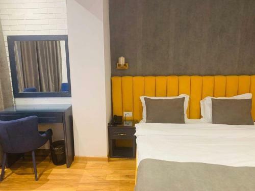 Ch Hotel