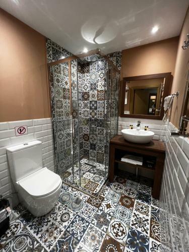 Ch Hotel